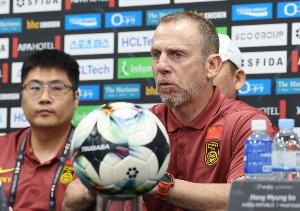 体育平台-媒体人：赢下来就有交代，久尔杰维奇任务结束&amp;别考虑给他转正了