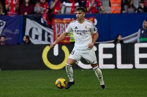 体育赛事-伤兵满营！吕迪格手术、阿拉巴重伤后，皇马一线队中卫仅剩两人