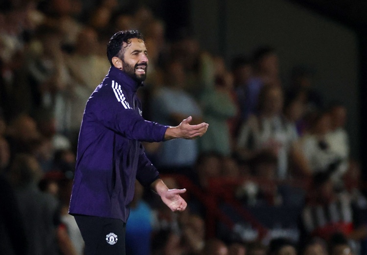 中国体育-阿莫林回应情绪化言论：此乃真实自我，缘由众人皆知