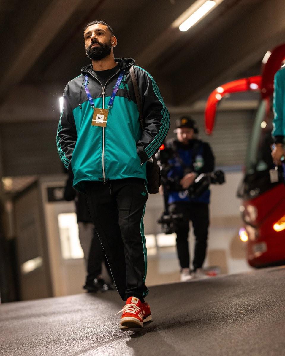 体育直播-重回首发，萨拉赫时隔56天再度代表利物浦先发出战